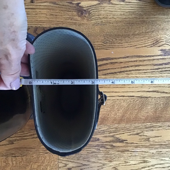 Hunter Rain Boots - Picture 4 of 6